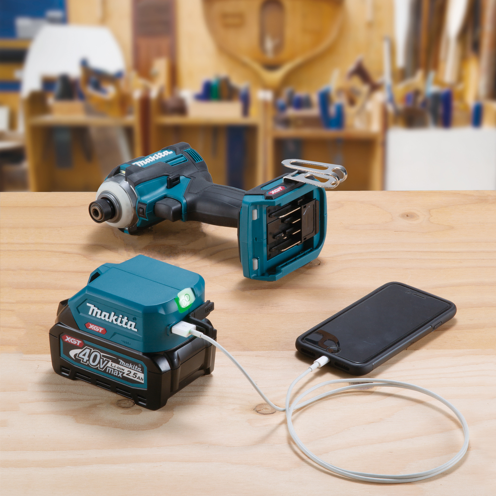 Makita Aku adapter XGT - USB ADP001G