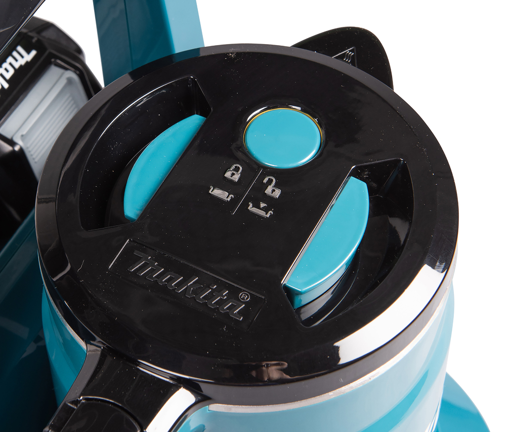 Makita Akuveekeetja XGT KT001G
